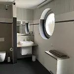 Monopol Apartments *