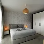 Monopol Apartments Apartment *