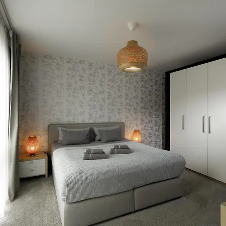 Monopol Appartement *