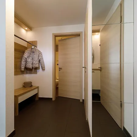 Monopol Apartment *